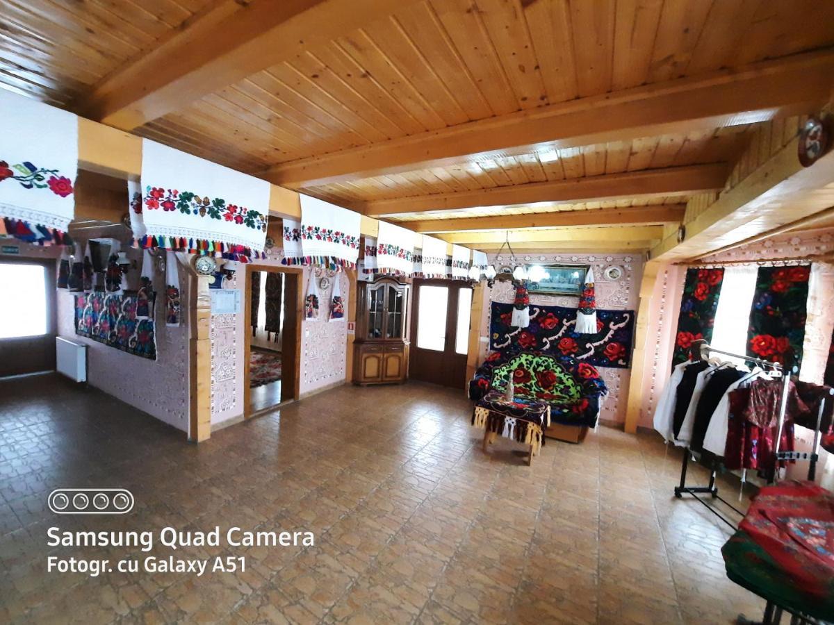 Pensiunea Valea Branzei Nanesti Luaran gambar