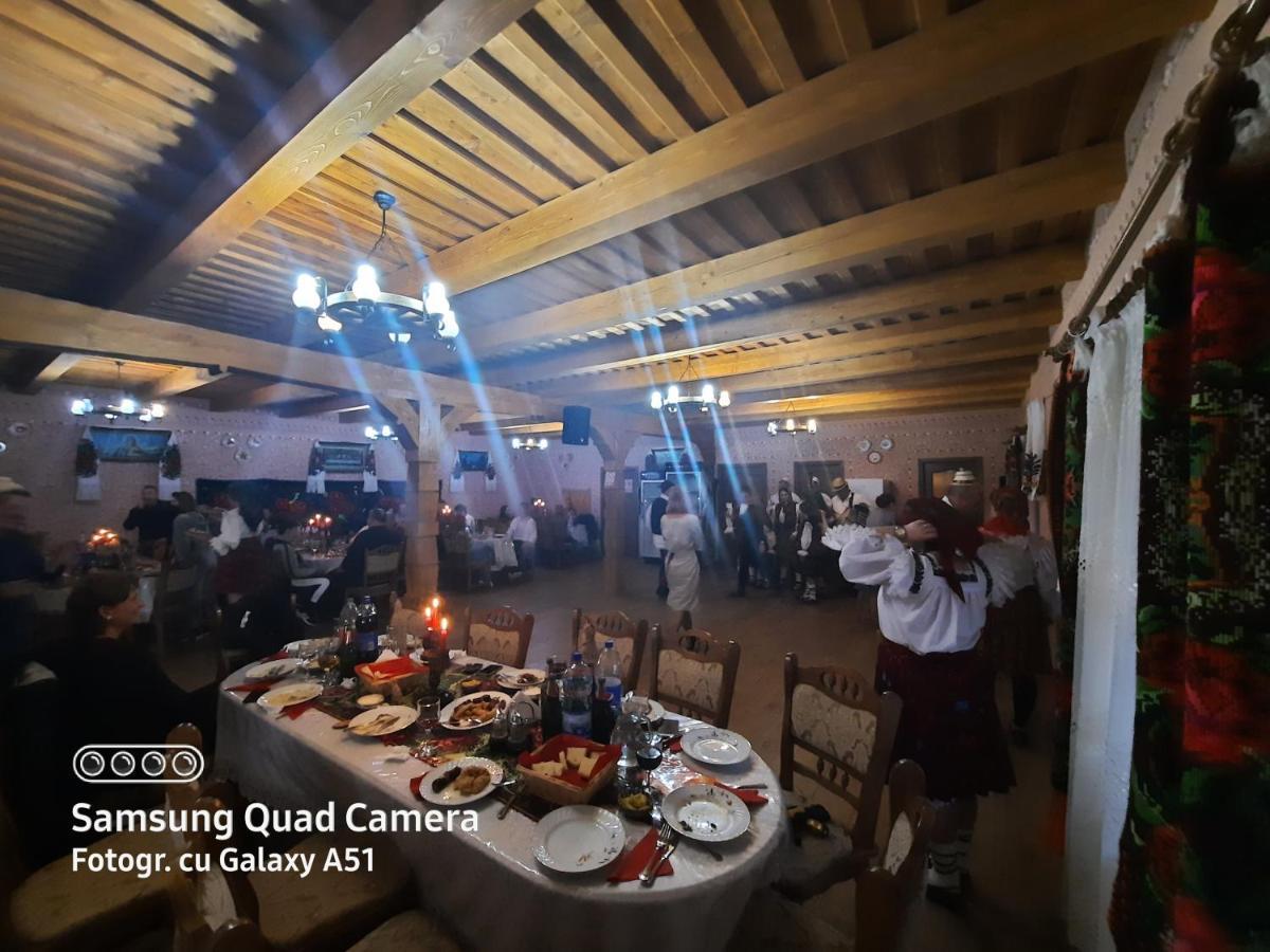 Pensiunea Valea Branzei Nanesti Luaran gambar